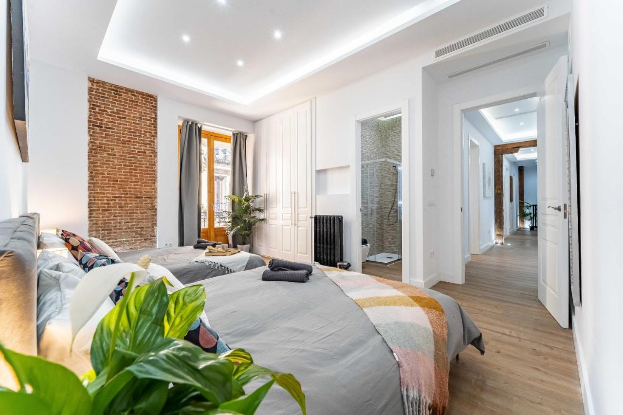 Exclusive Luxury Apartment In Central Madrid Exterior photo